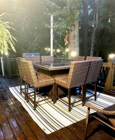 14712 W 70th Street, Shawnee, KS 66216