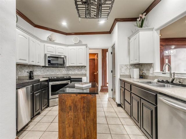 1005 W Jefferson Street, Tecumseh, OK 74873