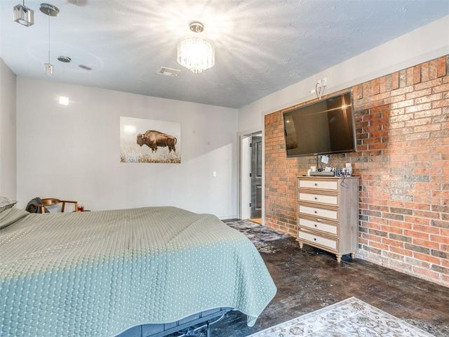 1005 W Jefferson Street, Tecumseh, OK 74873