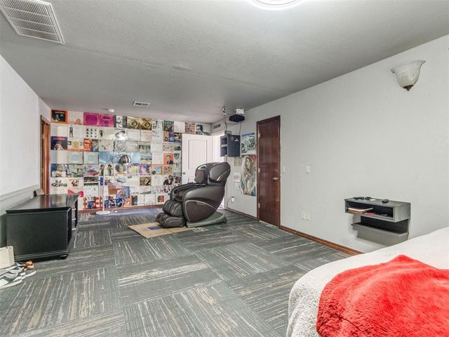 1005 W Jefferson Street, Tecumseh, OK 74873