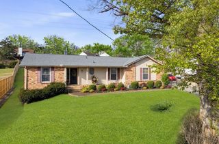 2931 Walnut Crest Dr, Antioch, TN 37013