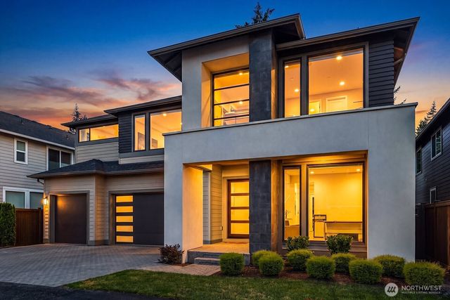 22222 SE 39th Place, Sammamish, WA 98075