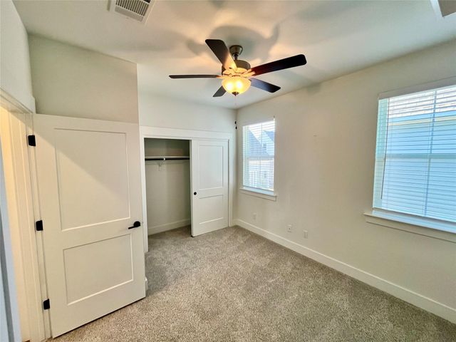 1066 Grant Wood Ave, Driftwood, TX 78619