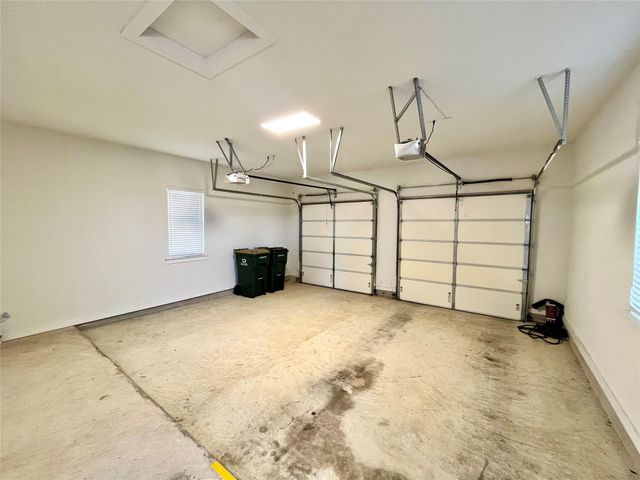 1066 Grant Wood Ave, Driftwood, TX 78619