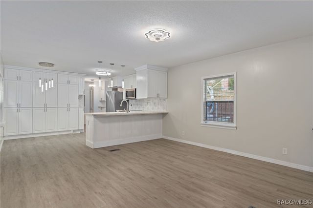 193 Gladys Avenue, Inglis, FL 34449