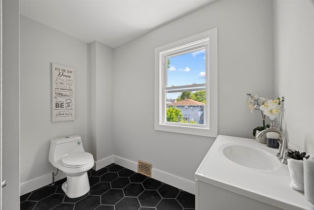 422 DAVIS AVE, Kearny, NJ 07032