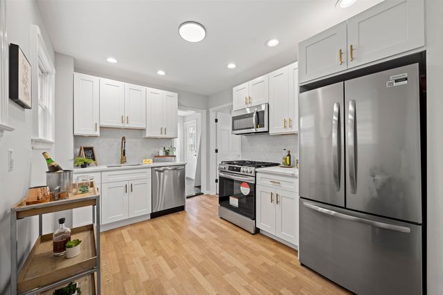 422 DAVIS AVE, Kearny, NJ 07032