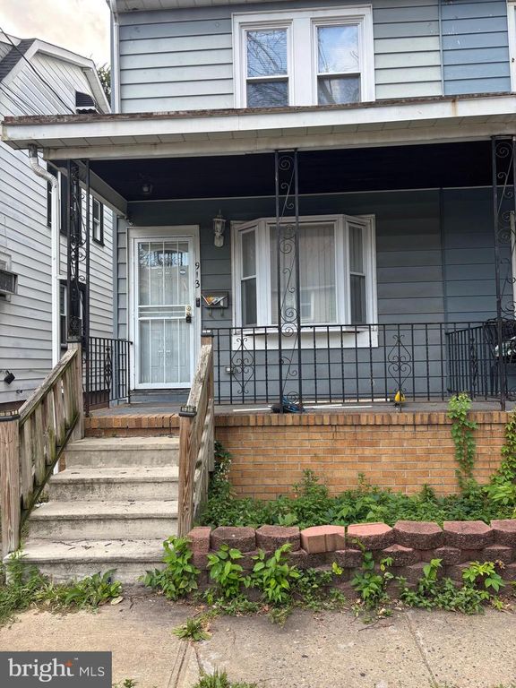 913 REVERE AVE, Trenton, NJ 08629