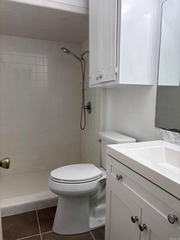 209 Creekwood Drive, Sherwood, AR 72116
