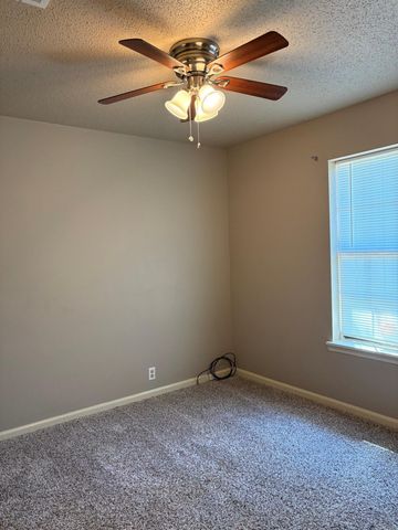 209 Creekwood Drive, Sherwood, AR 72116