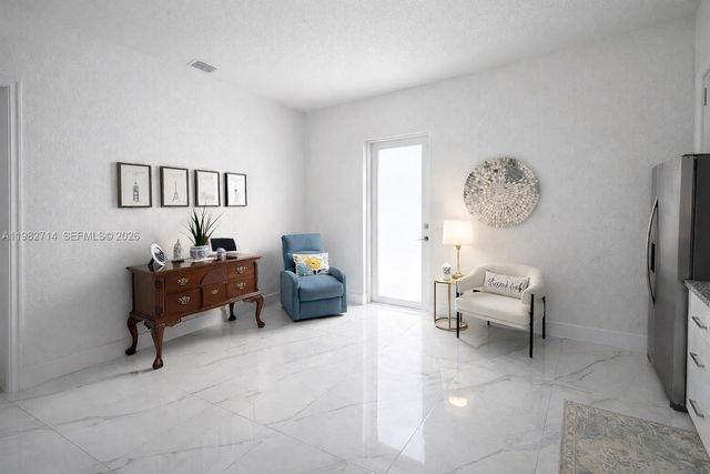 22255 SW 132nd Ave, Miami, FL 33170