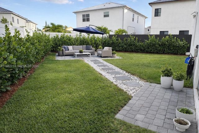 22255 SW 132nd Ave, Miami, FL 33170