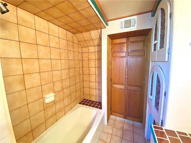 8506 OLD COUNTRY Manor 213, Davie, FL 33328