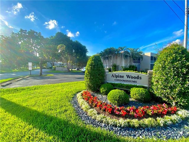 8506 OLD COUNTRY Manor 213, Davie, FL 33328
