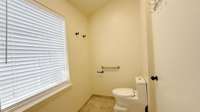 9809 Richmond Avenue C13, Houston, TX 77042