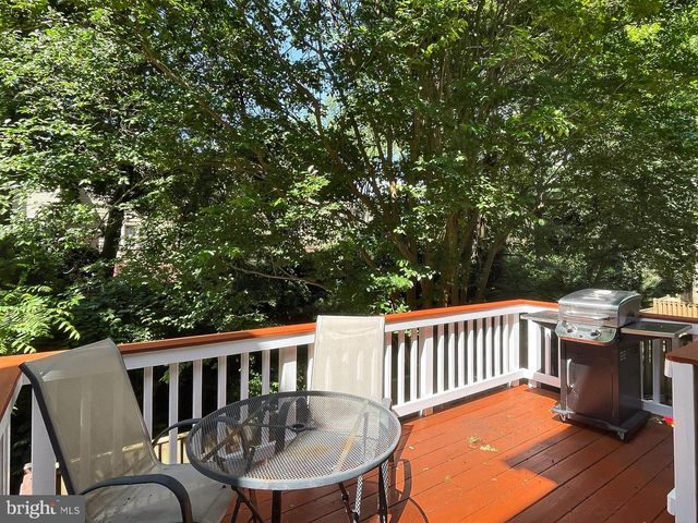 9694 POINDEXTER CT, Burke, VA 22015