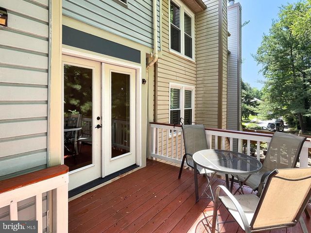 9694 POINDEXTER CT, Burke, VA 22015