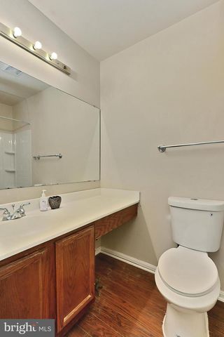 9694 POINDEXTER CT, Burke, VA 22015