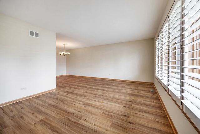 18116 John Charles Drive, Orland Park, IL 60467