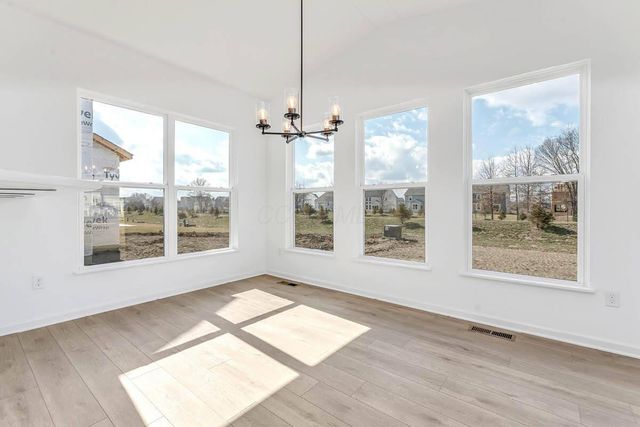 189 Mahogany Drive, Lewis Center, OH 43035