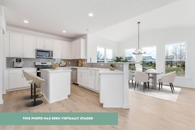 189 Mahogany Drive, Lewis Center, OH 43035