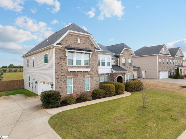 313 Scotts Bluff Drive, Simpsonville, SC 29681