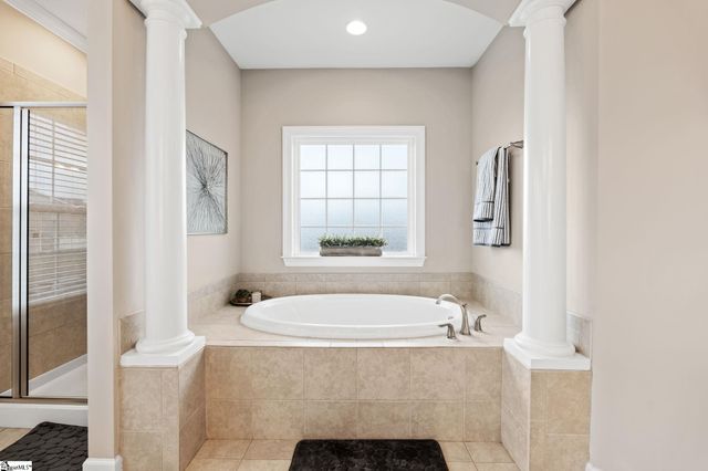 313 Scotts Bluff Drive, Simpsonville, SC 29681