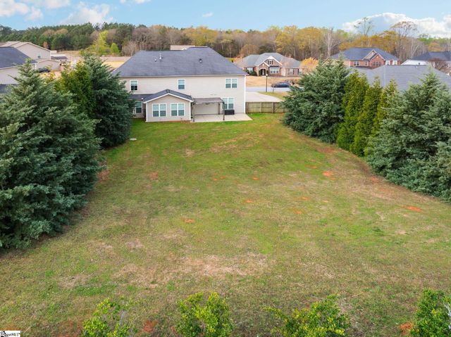 313 Scotts Bluff Drive, Simpsonville, SC 29681