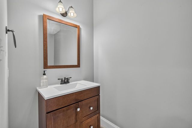 2704 Woodlawn Avenue NW Apt 1, Cleveland, TN 37312