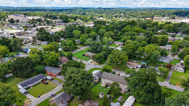 2704 Woodlawn Avenue NW Apt 1, Cleveland, TN 37312