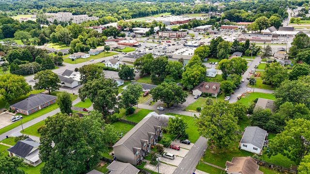 2704 Woodlawn Avenue NW Apt 1, Cleveland, TN 37312