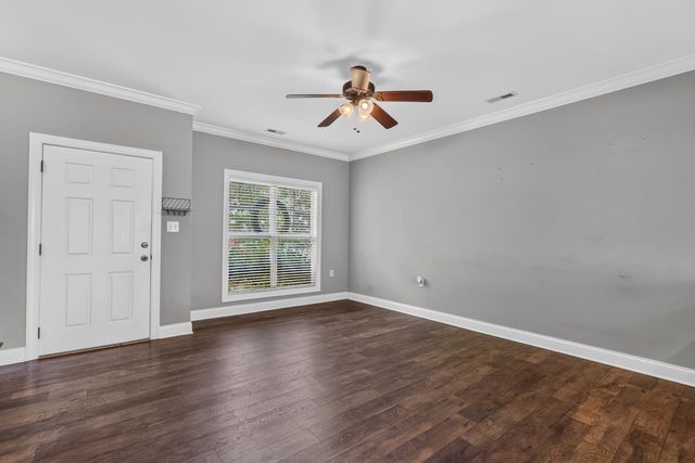 2704 Woodlawn Avenue NW Apt 1, Cleveland, TN 37312