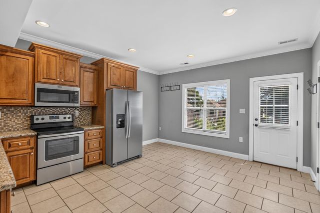 2704 Woodlawn Avenue NW Apt 1, Cleveland, TN 37312