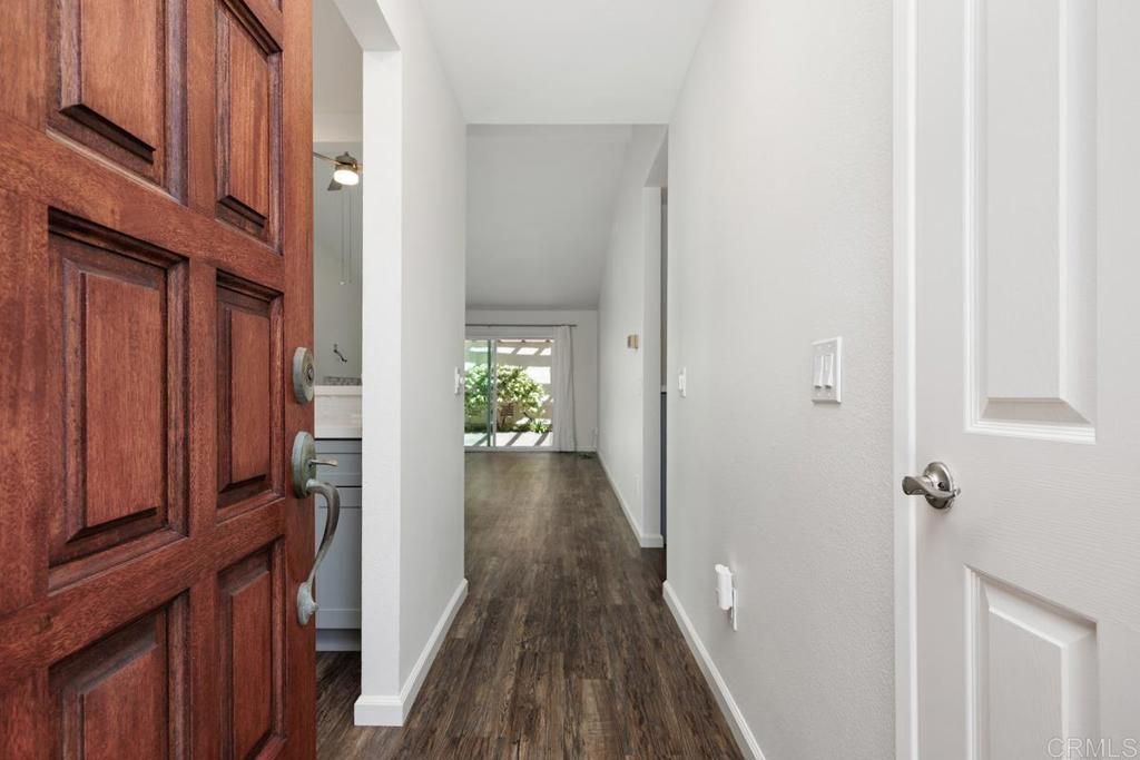 6820 Briarwood Drive, Carlsbad, CA 92011 — photo 3
