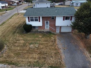 312 Nimitz Avenue, Wintersville, OH 43953