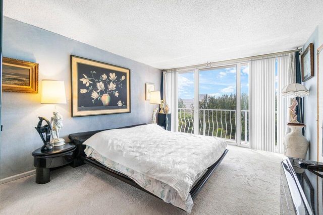 2774 S Ocean Boulevard 708, Palm Beach, FL 33480