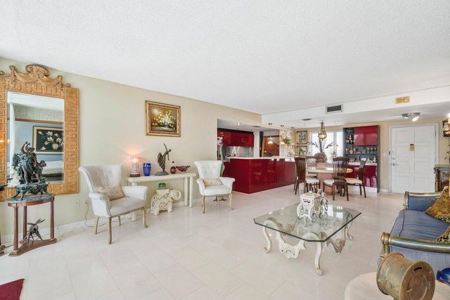 2774 S Ocean Boulevard 708, Palm Beach, FL 33480