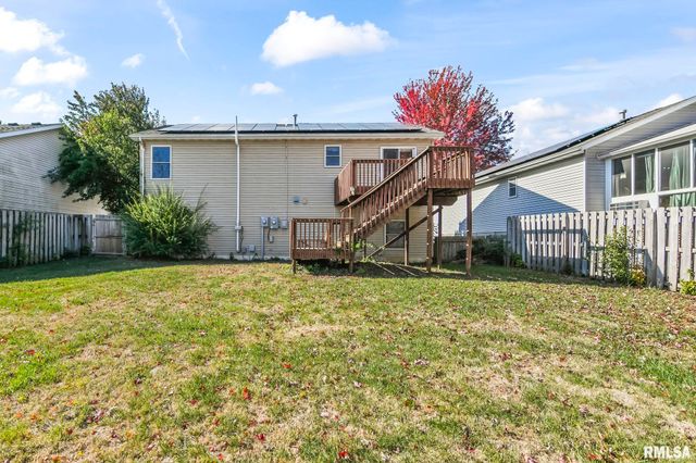 3058 TWIN LAKES Drive, Springfield, IL 62707