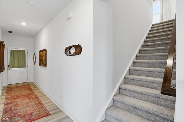 7446 Legends Way, Whitestown, IN 46075