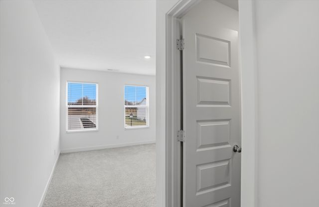 7446 Legends Way, Whitestown, IN 46075