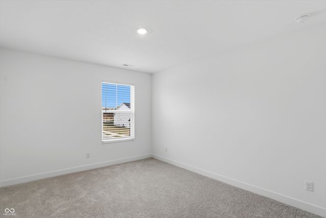 7446 Legends Way, Whitestown, IN 46075