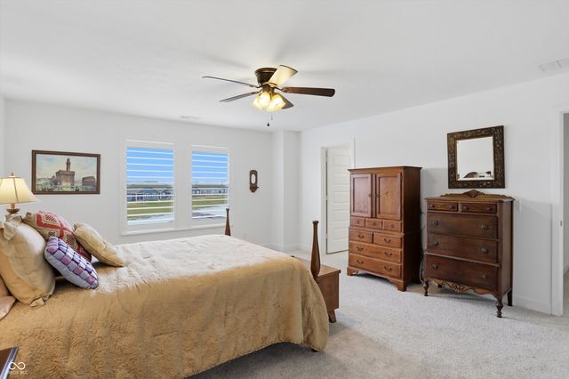 7446 Legends Way, Whitestown, IN 46075