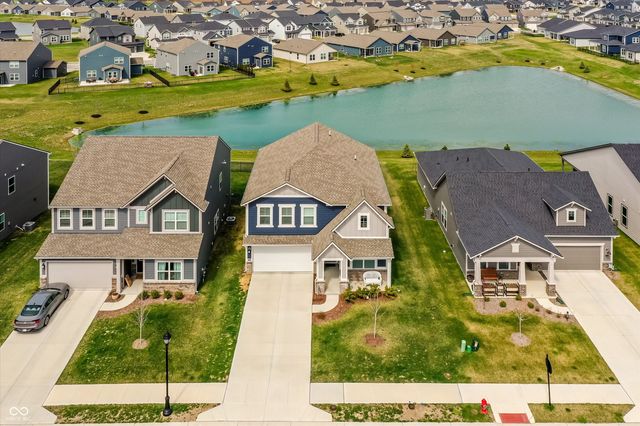 7446 Legends Way, Whitestown, IN 46075