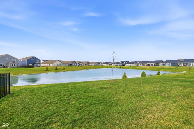 7446 Legends Way, Whitestown, IN 46075