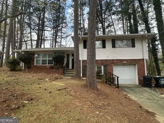 3025 Mckenzie Road, Atlanta, GA 30344