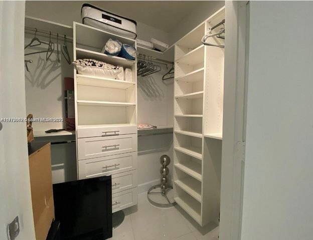 250 Sunny Isles Blvd 3-1805, Sunny Isles Beach, FL 33160