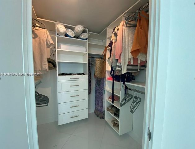 250 Sunny Isles Blvd 3-1805, Sunny Isles Beach, FL 33160