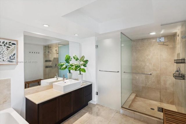 250 Sunny Isles Blvd 3-1805, Sunny Isles Beach, FL 33160