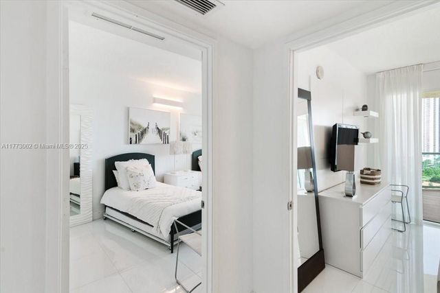 250 Sunny Isles Blvd 3-1805, Sunny Isles Beach, FL 33160