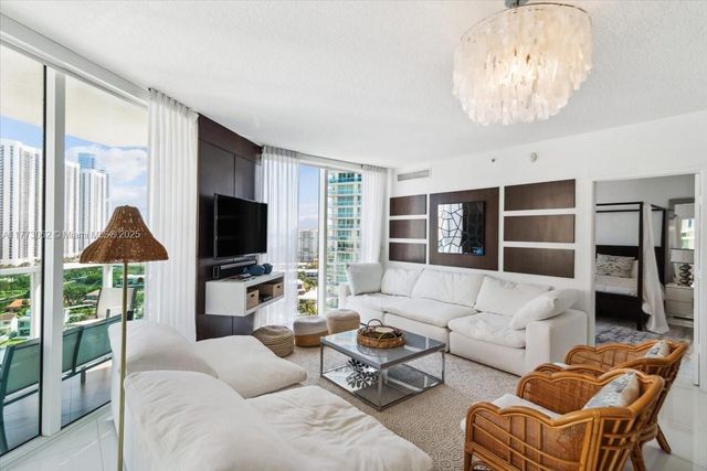 250 Sunny Isles Blvd 3-1805, Sunny Isles Beach, FL 33160